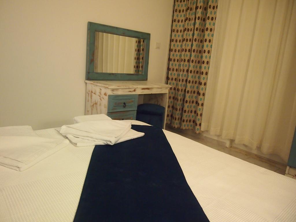 Ozcem Apart Aparthotel Fethiye Exterior foto