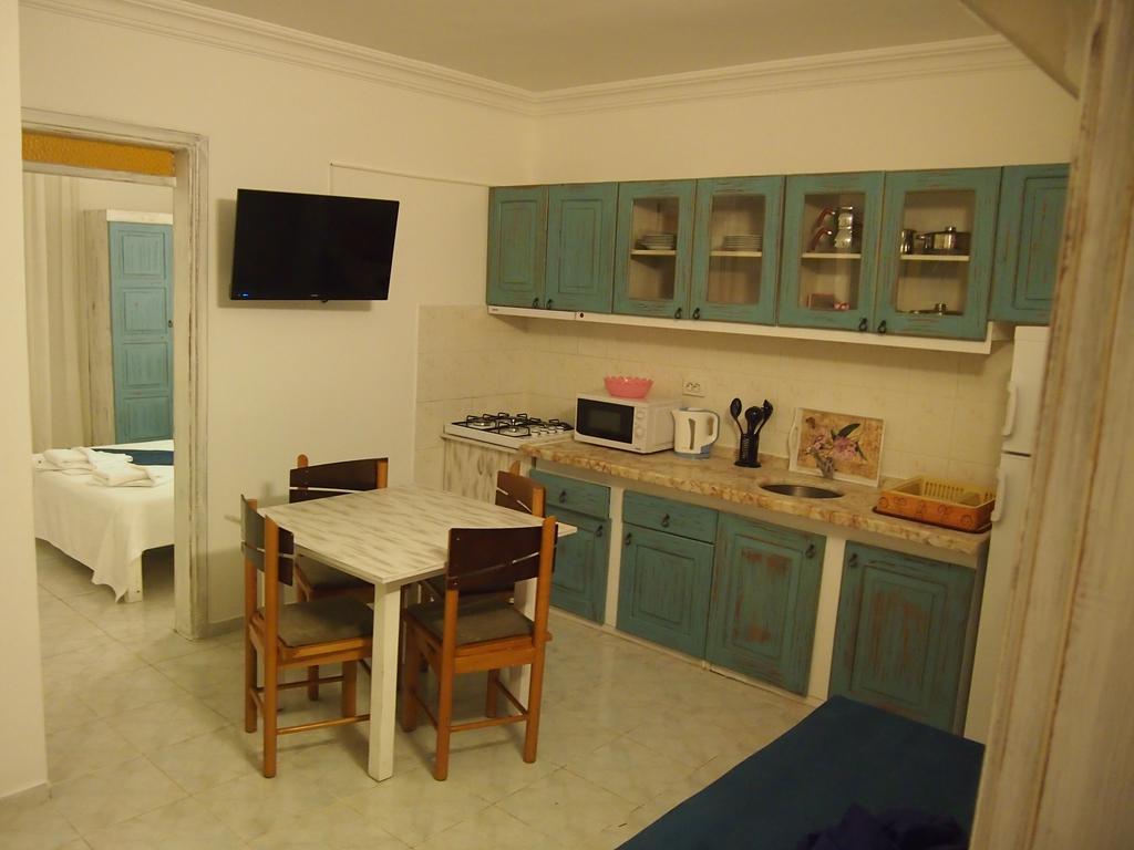 Ozcem Apart Aparthotel Fethiye Quarto foto